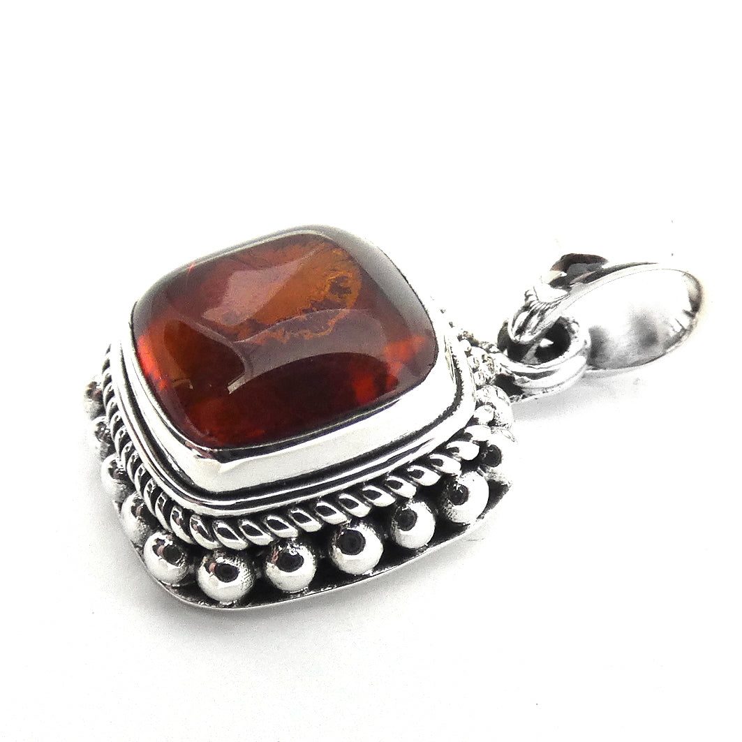P001AB LIMITED .925 Sterling Silver Pendant with Amber