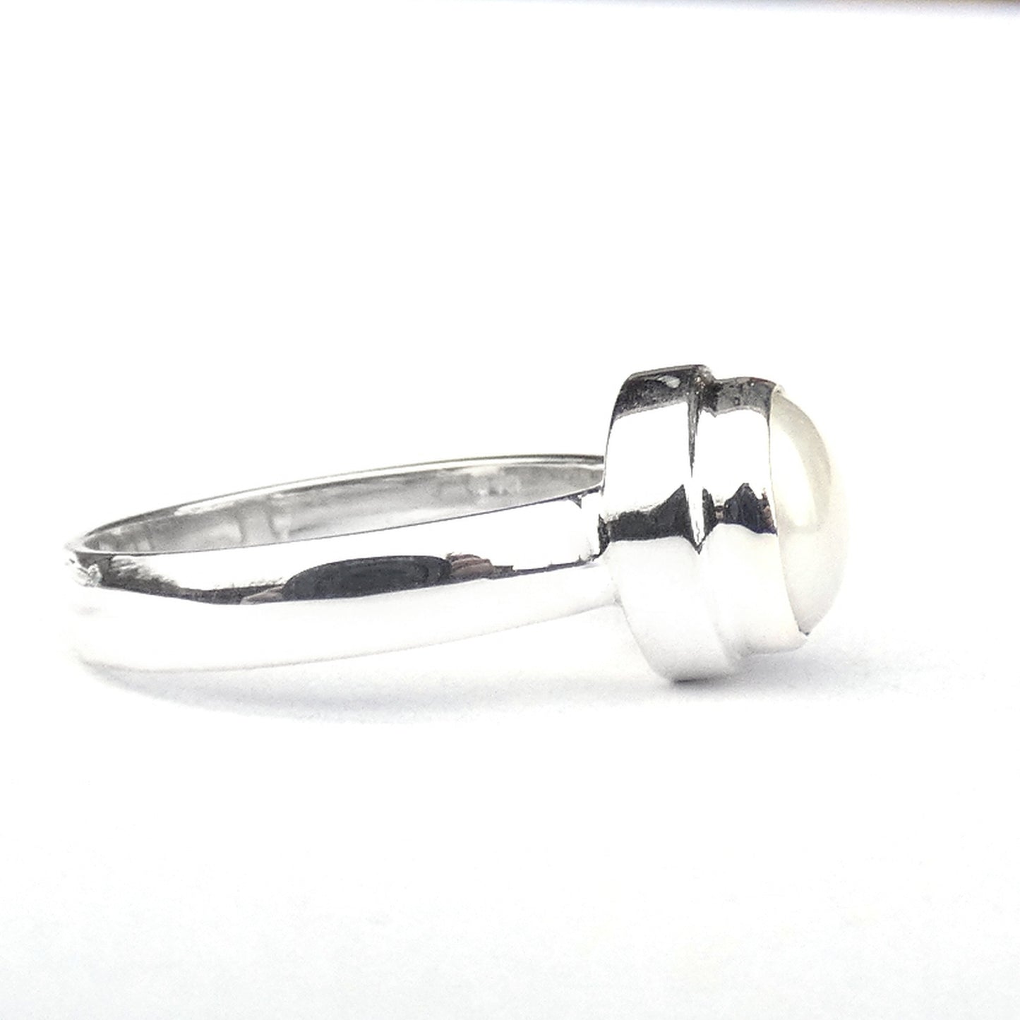 R745PL PADMA .925 Sterling Silver Ring with a Genuine 8mm Pearl