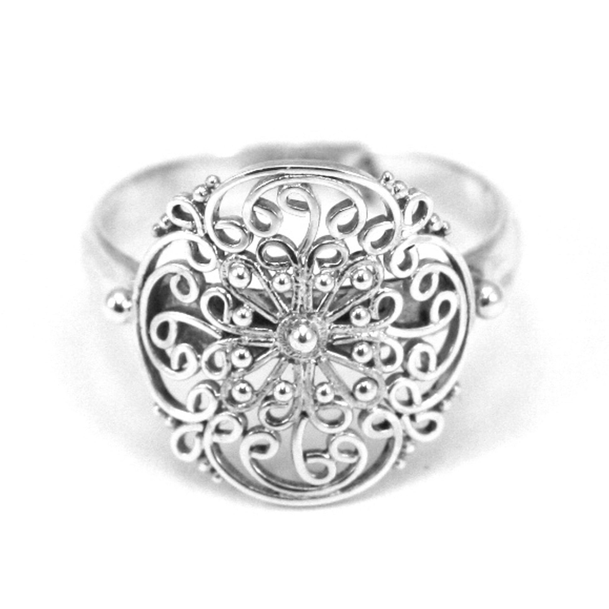 Sterling silver and lapis ring.