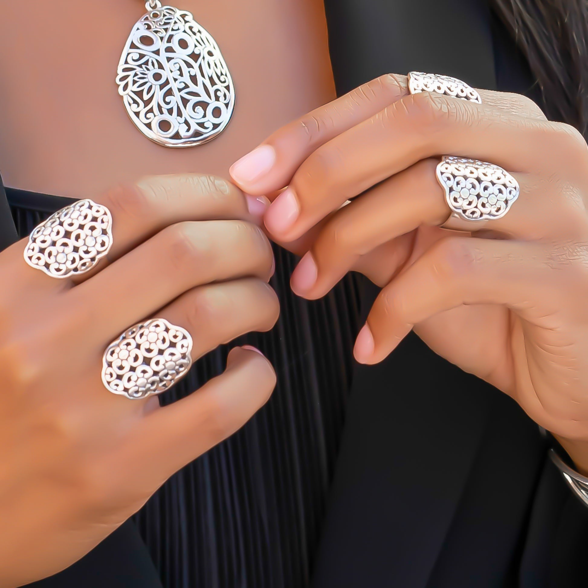 Sterling silver floral ring.