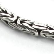 Close up of a byzantine chain.