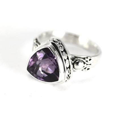 R230AM size 6.5 LIMITED .925 Sterling Silver Ring with a Trillion Amethyst