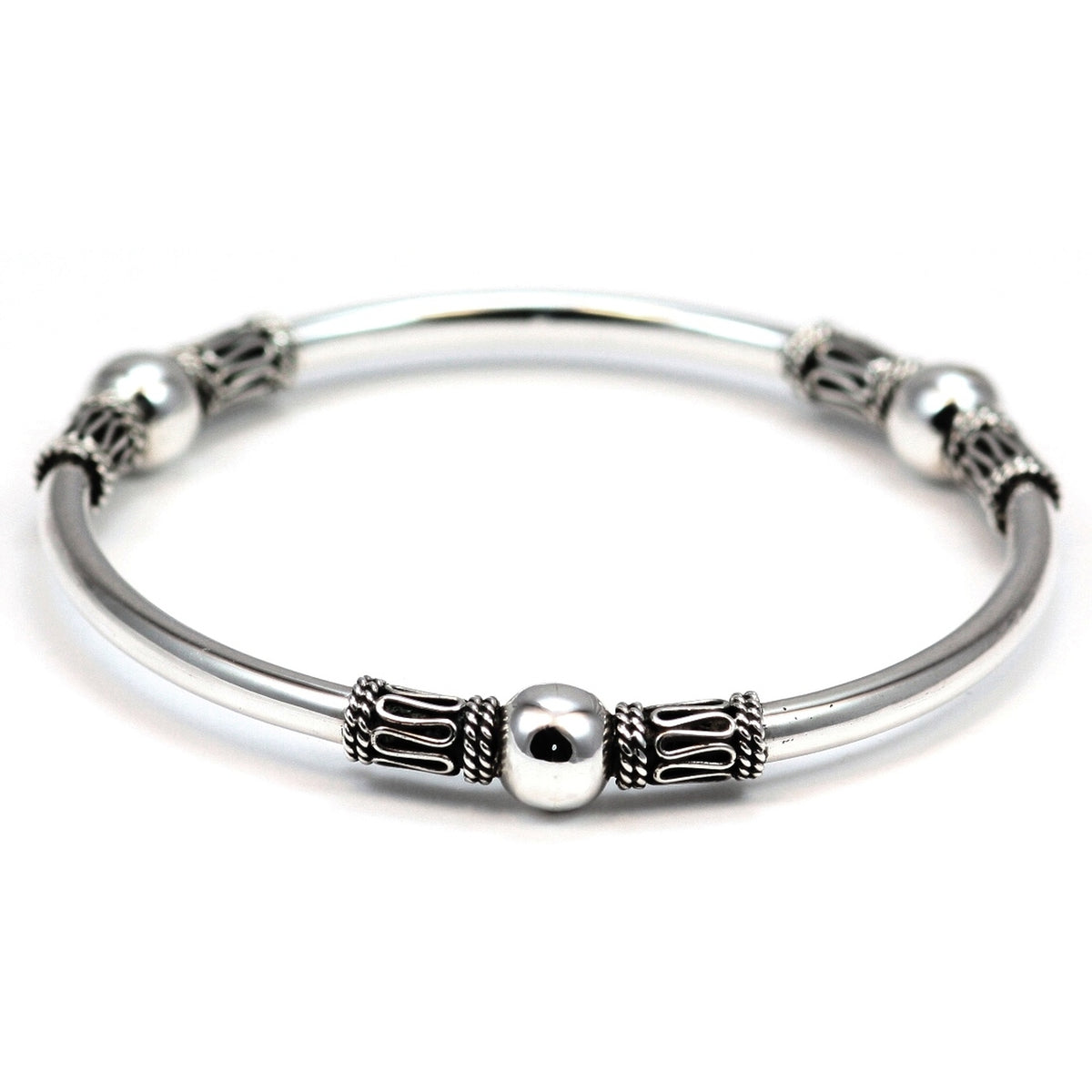 silver-bangle-bracelet-classic 