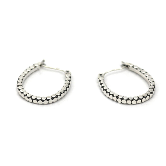 E839 SOHO Sterling Silver Horseshoe Earrings