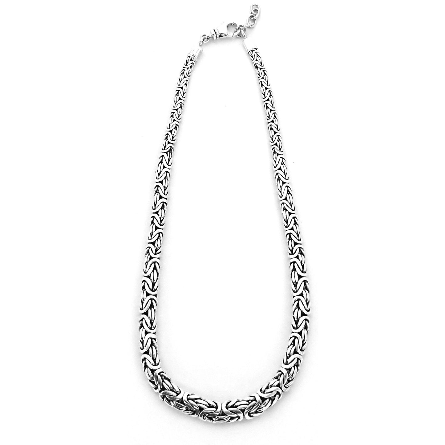 Sterling silver ovalized byzantine graduated chain necklace.