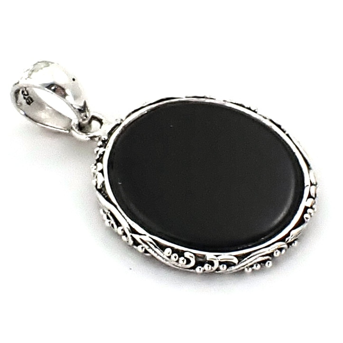 P150BO PADMA Sterling Silver Pendant with Onyx