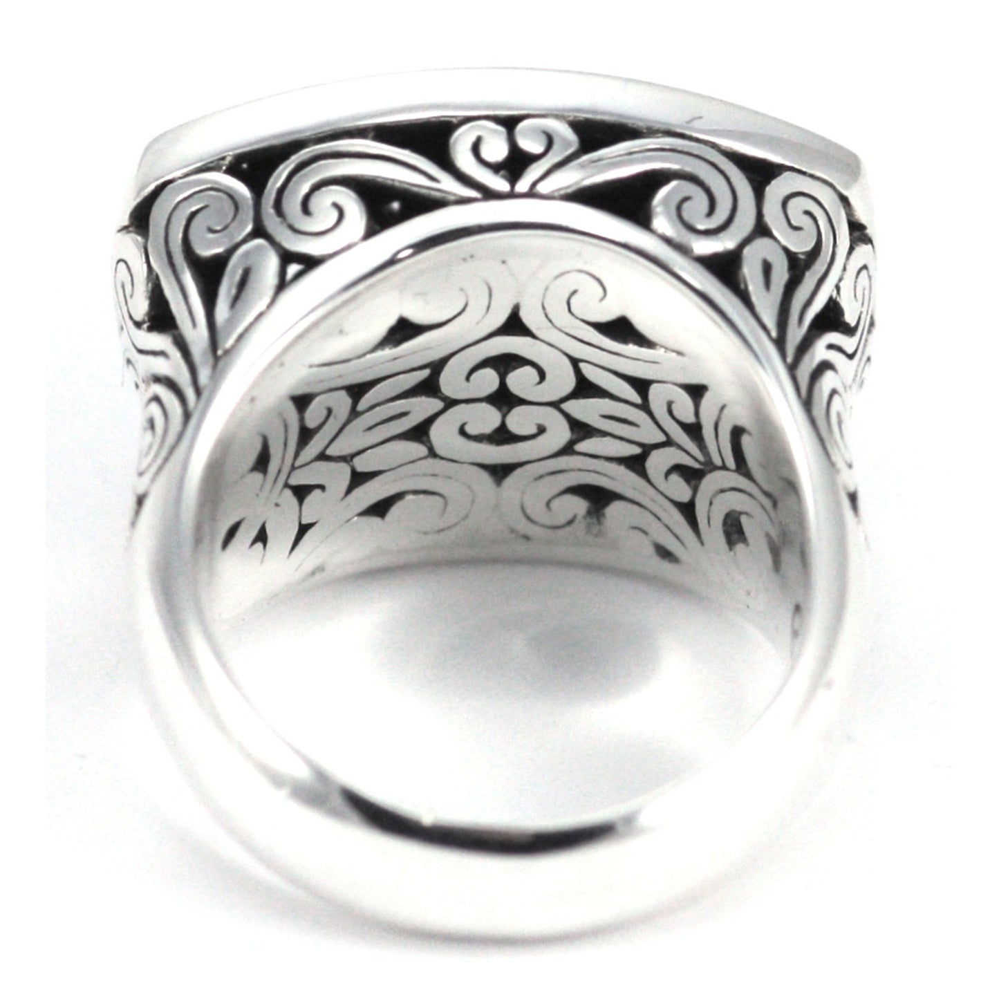 R764 KASI Ring with Carved Detail Inside and Outside