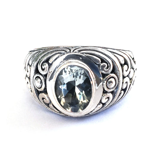 R711GA LIMITED .925 Sterling Silver Ring with Green Amethyst