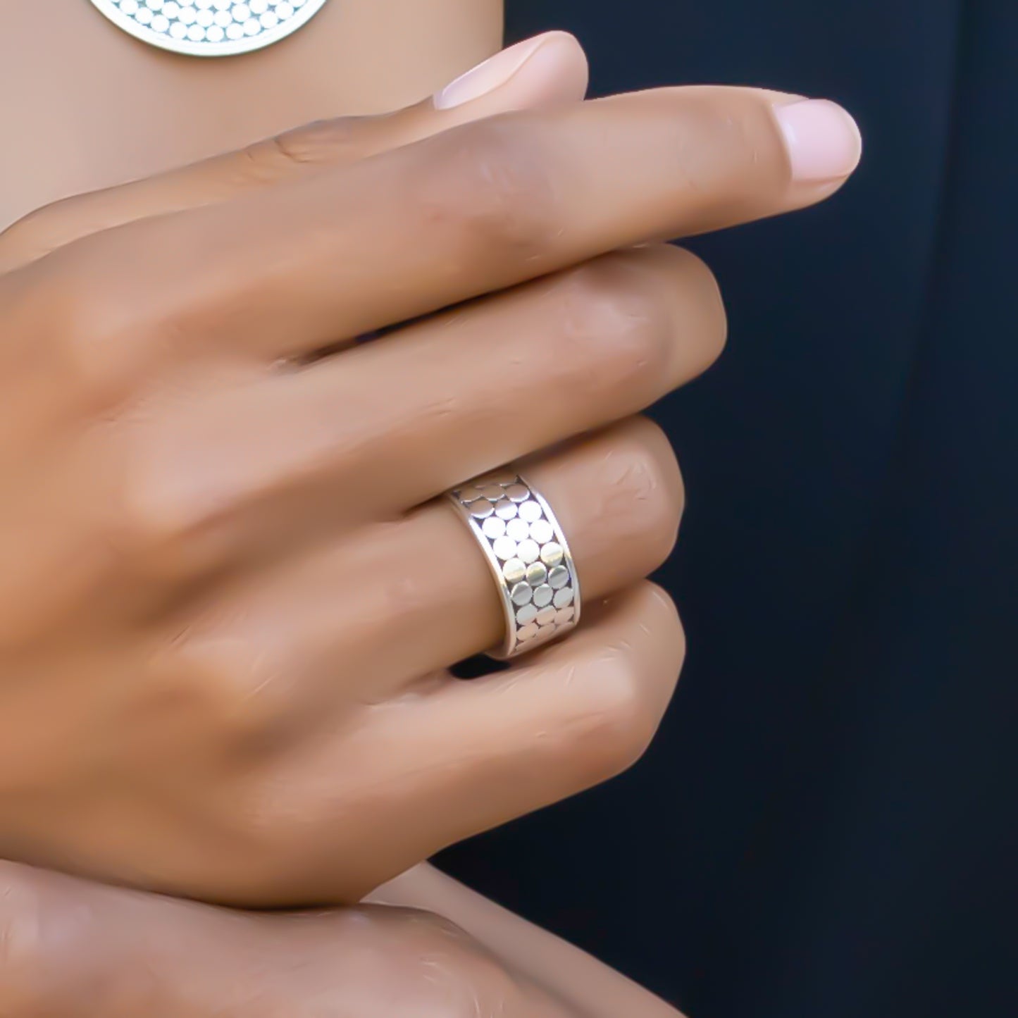 R320 SOHO .925 Sterling Silver Band Ring with Bali Dots